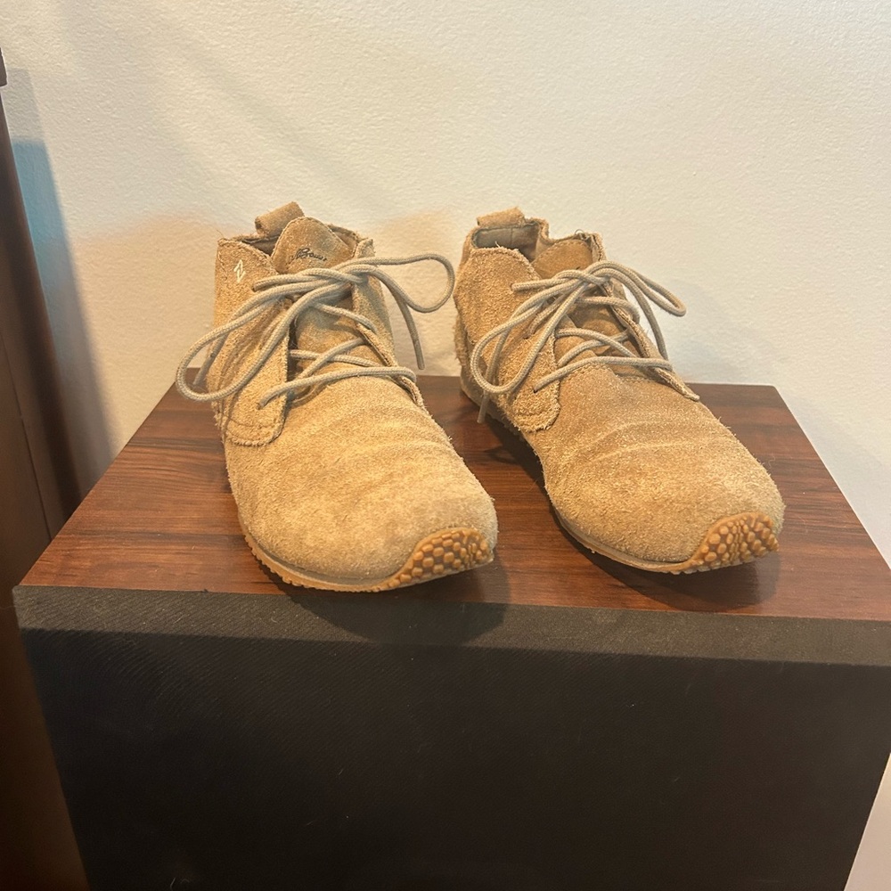 Eddie Bauer Ankle Boots